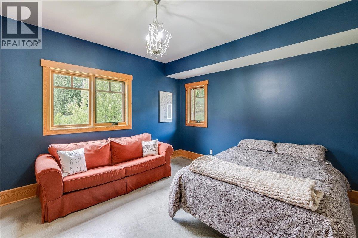 530 Foster Place, Nelson, British Columbia  V1L 7A9 - Photo 46 - 10389170