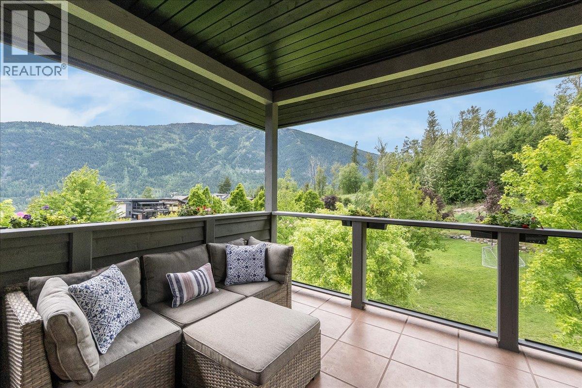 530 Foster Place, Nelson, British Columbia  V1L 7A9 - Photo 38 - 10389170