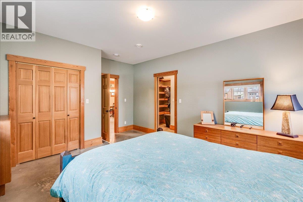 530 Foster Place, Nelson, British Columbia  V1L 7A9 - Photo 57 - 10389170