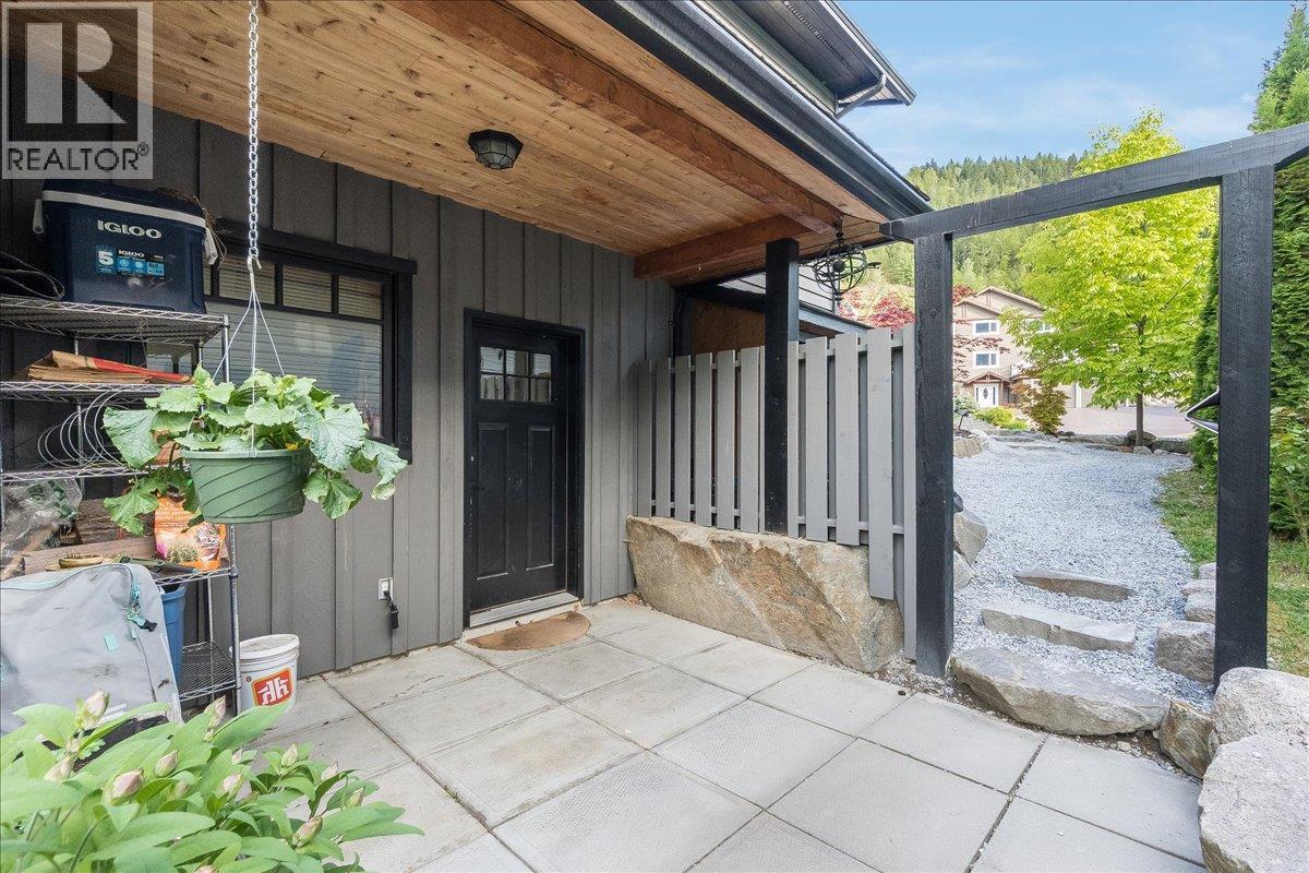530 Foster Place, Nelson, British Columbia  V1L 7A9 - Photo 64 - 10389170