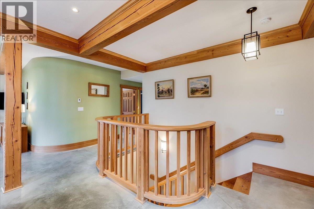 530 Foster Place, Nelson, British Columbia  V1L 7A9 - Photo 53 - 10389170