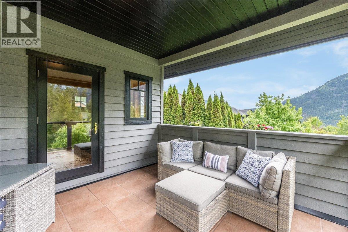 530 Foster Place, Nelson, British Columbia  V1L 7A9 - Photo 40 - 10389170