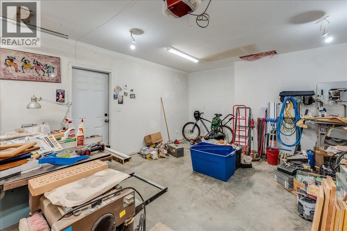 530 Foster Place, Nelson, British Columbia  V1L 7A9 - Photo 87 - 10389170