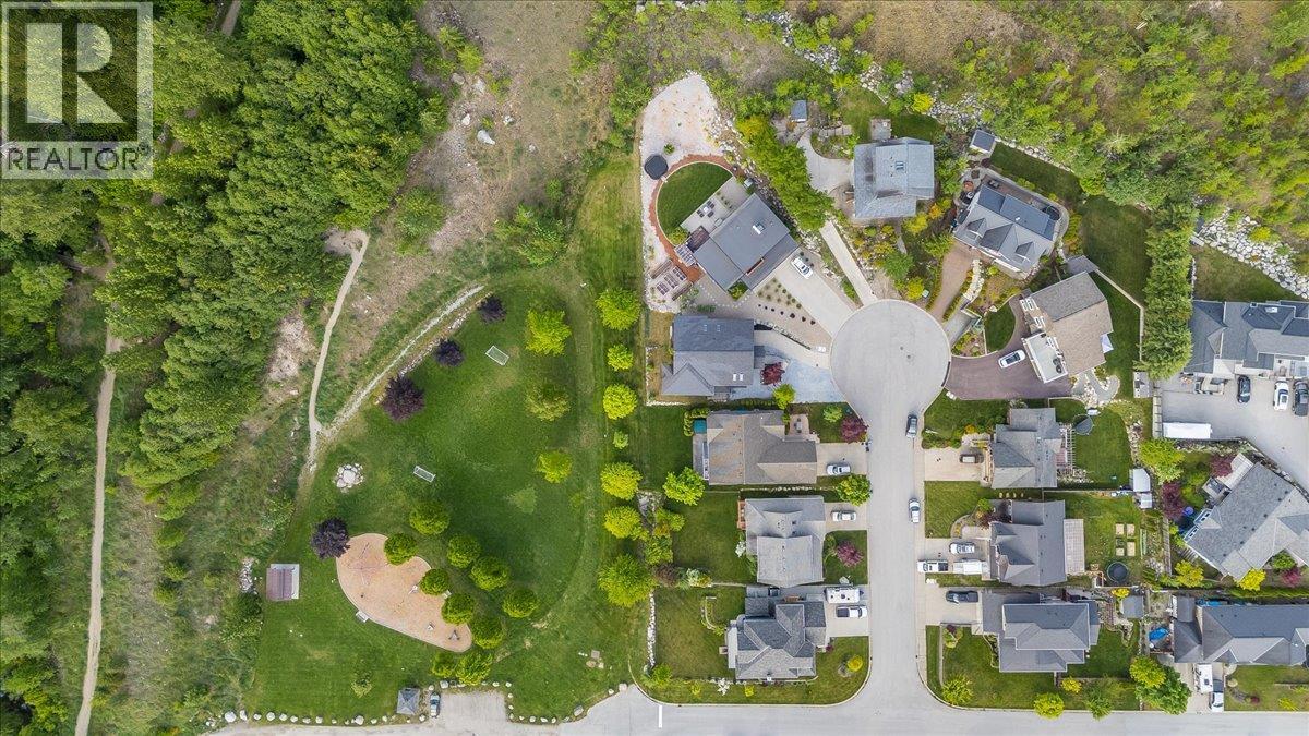 530 Foster Place, Nelson, British Columbia  V1L 7A9 - Photo 94 - 10389170