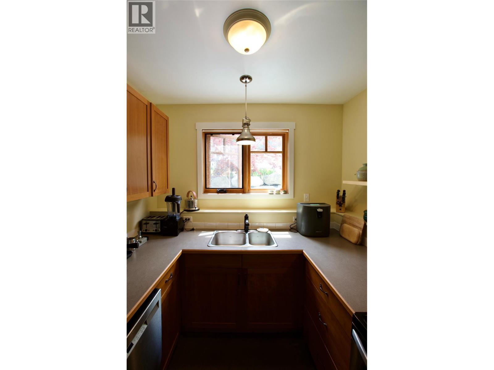 530 Foster Place, Nelson, British Columbia  V1L 7A9 - Photo 71 - 10389170