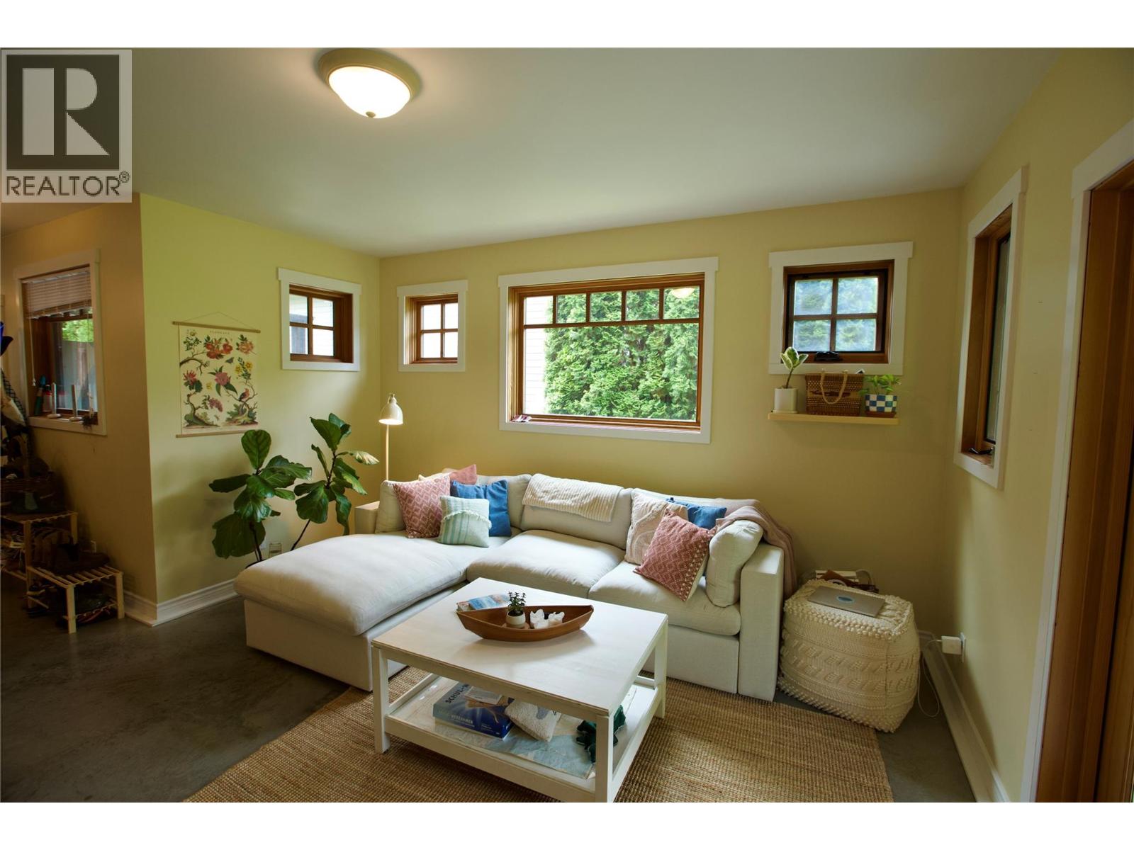 530 Foster Place, Nelson, British Columbia  V1L 7A9 - Photo 75 - 10389170