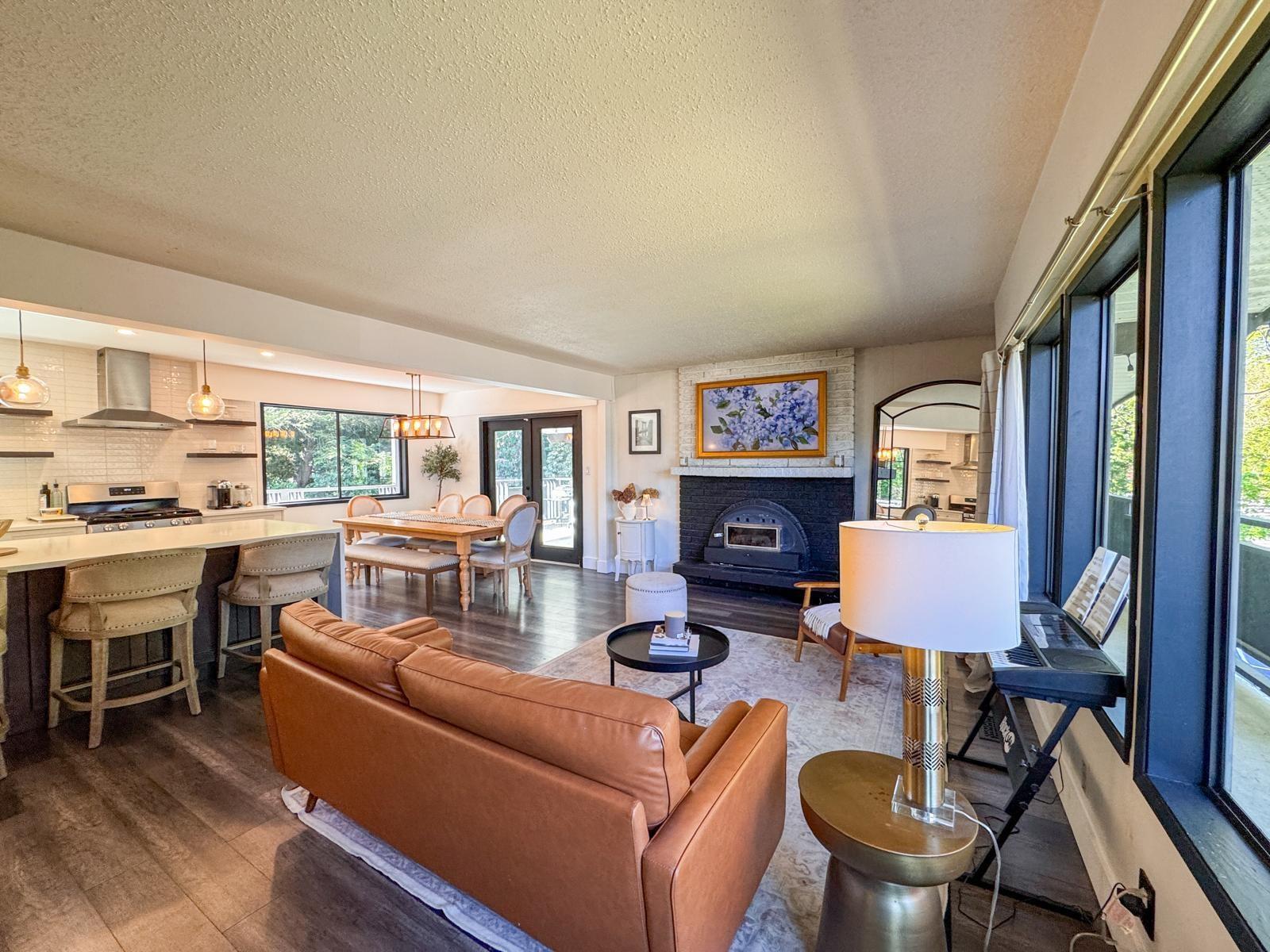 35014 High Drive, Abbotsford, British Columbia  V2S 4P6 - Photo 7 - R3120075
