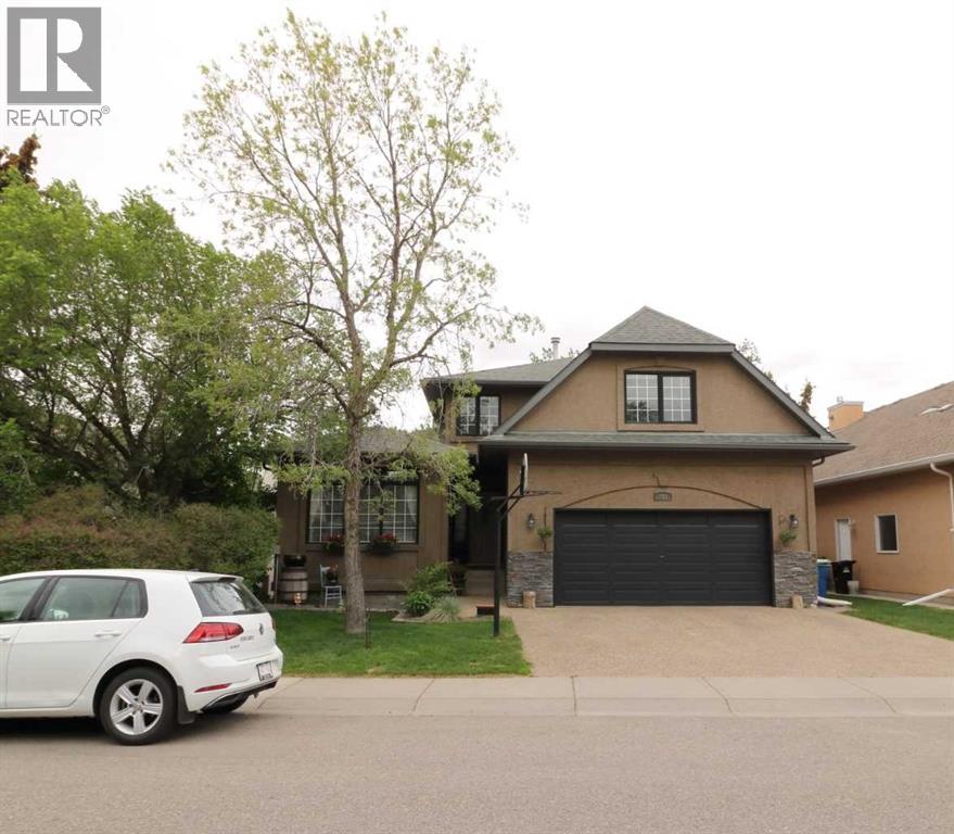 292 Waterstone Crescent Se, Airdrie, Alberta  T4B 2G1 - Photo 1 - A2311010