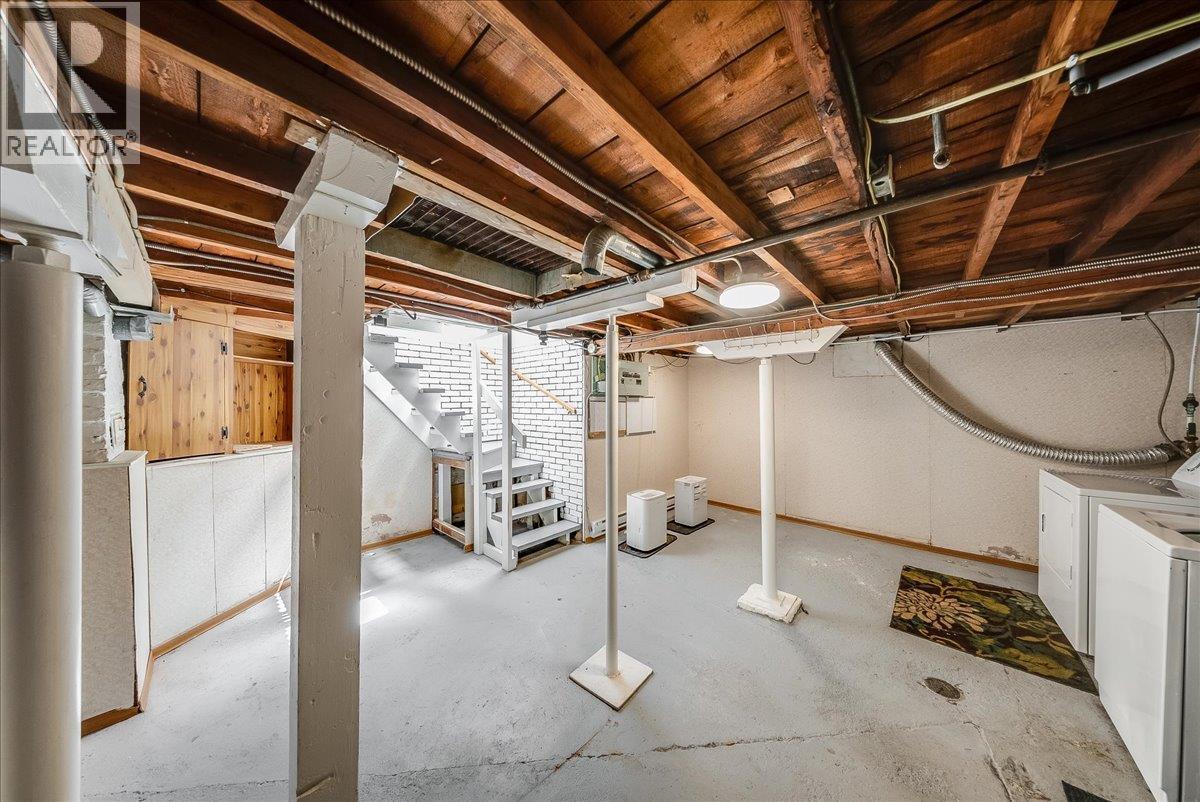 1338 Third Avenue, Trail, British Columbia  V1R 1P4 - Photo 34 - 10389509