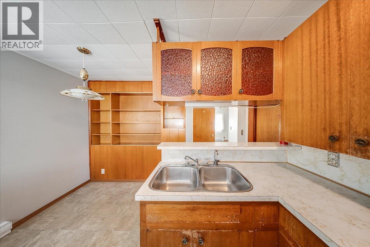 1338 Third Avenue, Trail, British Columbia  V1R 1P4 - Photo 26 - 10389509
