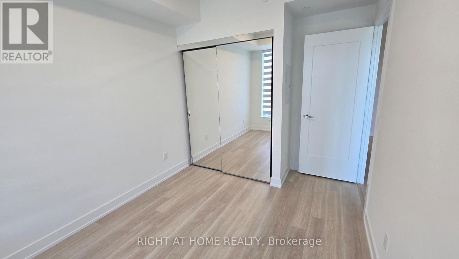 1707 - 60 Central Park Roadway, Toronto, Ontario  M9A 0E6 - Photo 37 - W13218622