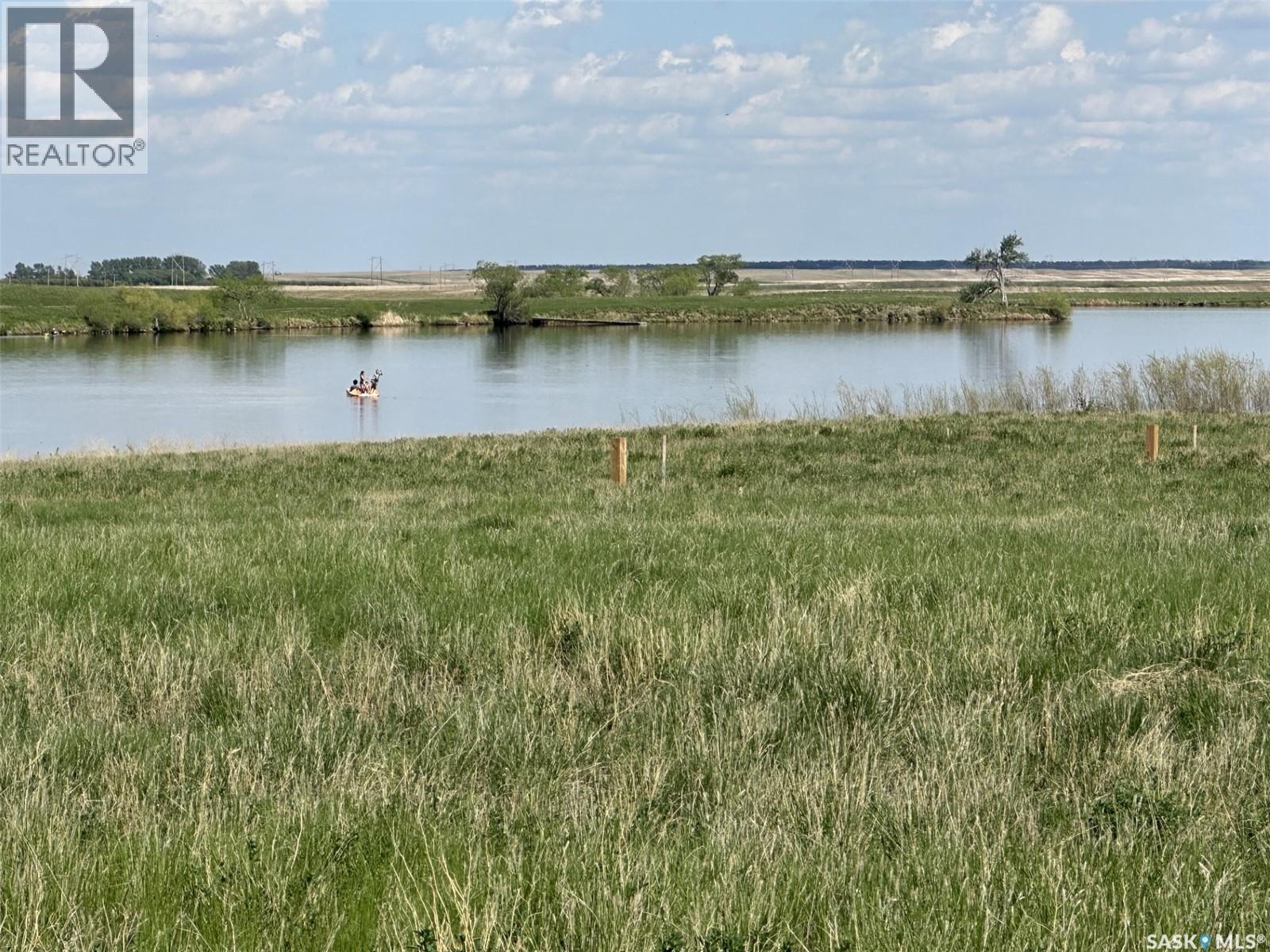 2 Lakeshore Drive, Gravelbourg Rm No. 104, Saskatchewan  S0H 1X0 - Photo 3 - SK037676