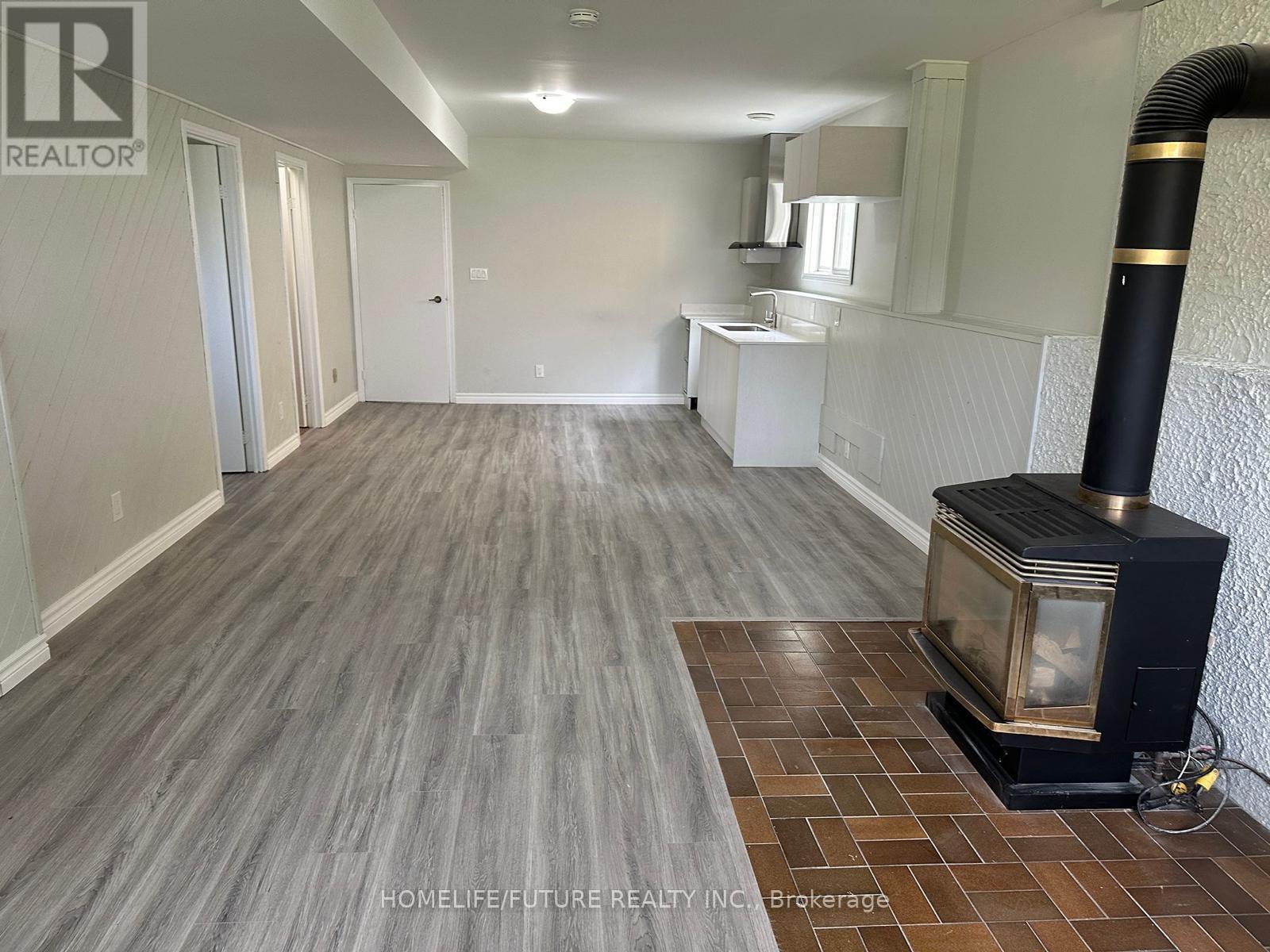 Bsmt - 73 North Park Street, Belleville, Ontario  K8P 2Y6 - Photo 2 - X13218614