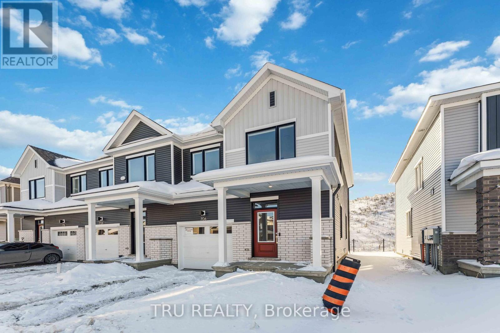 706 Expansion Road, Ottawa, Ontario K2J 7G4 - Photo 2 - X13218668