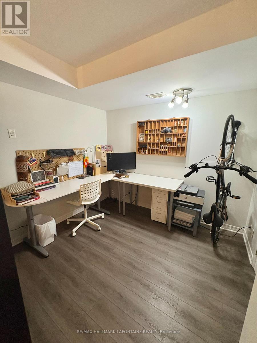402 - 429 Somerset Street W, Ottawa, Ontario  K2P 2P5 - Photo 11 - X13218686