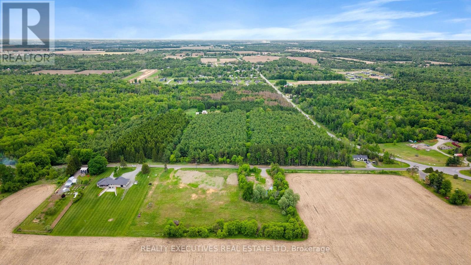10569 Loughlin Ridge Road, North Dundas, Ontario  K0E 1S0 - Photo 4 - X12601190