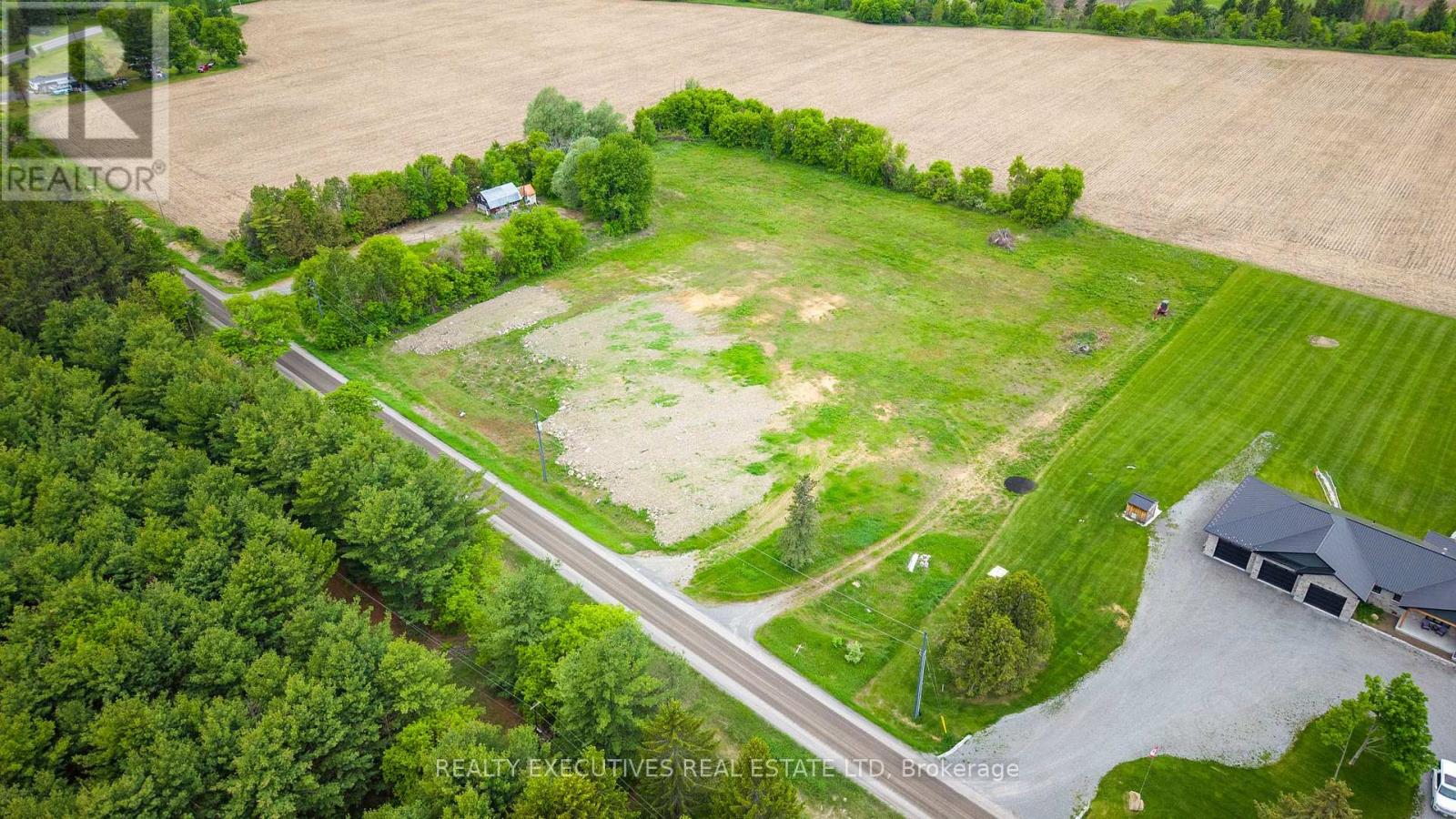 10569 Loughlin Ridge Road, North Dundas, Ontario  K0E 1S0 - Photo 6 - X12601190
