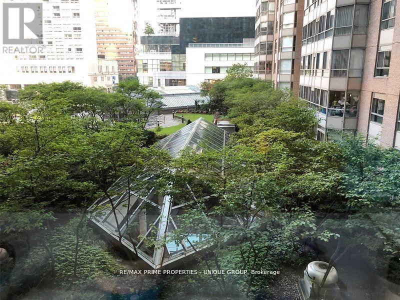 504 - 717 Bay Street, Toronto, Ontario  M5G 2J9 - Photo 11 - C13218642