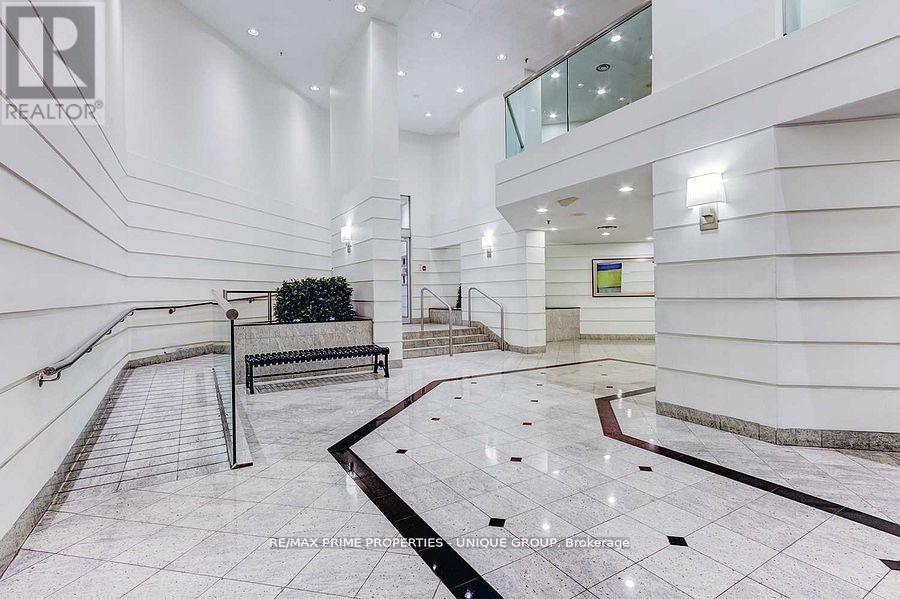 504 - 717 Bay Street, Toronto, Ontario  M5G 2J9 - Photo 12 - C13218642