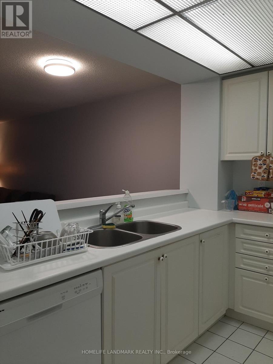 607 - 28 Hollywood Avenue, Toronto, Ontario  M2N 6S4 - Photo 11 - C13218680