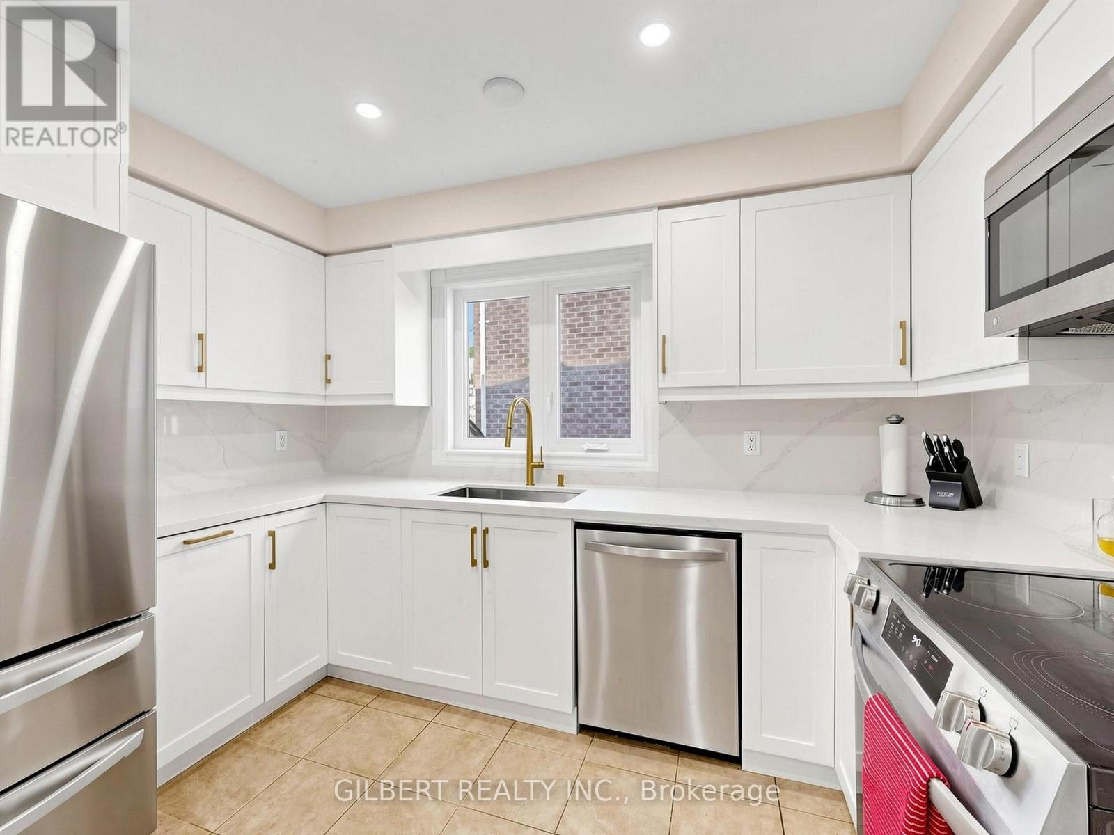 90 Chiswick Crescent, Aurora, Ontario  L4G 6P1 - Photo 8 - N13218652