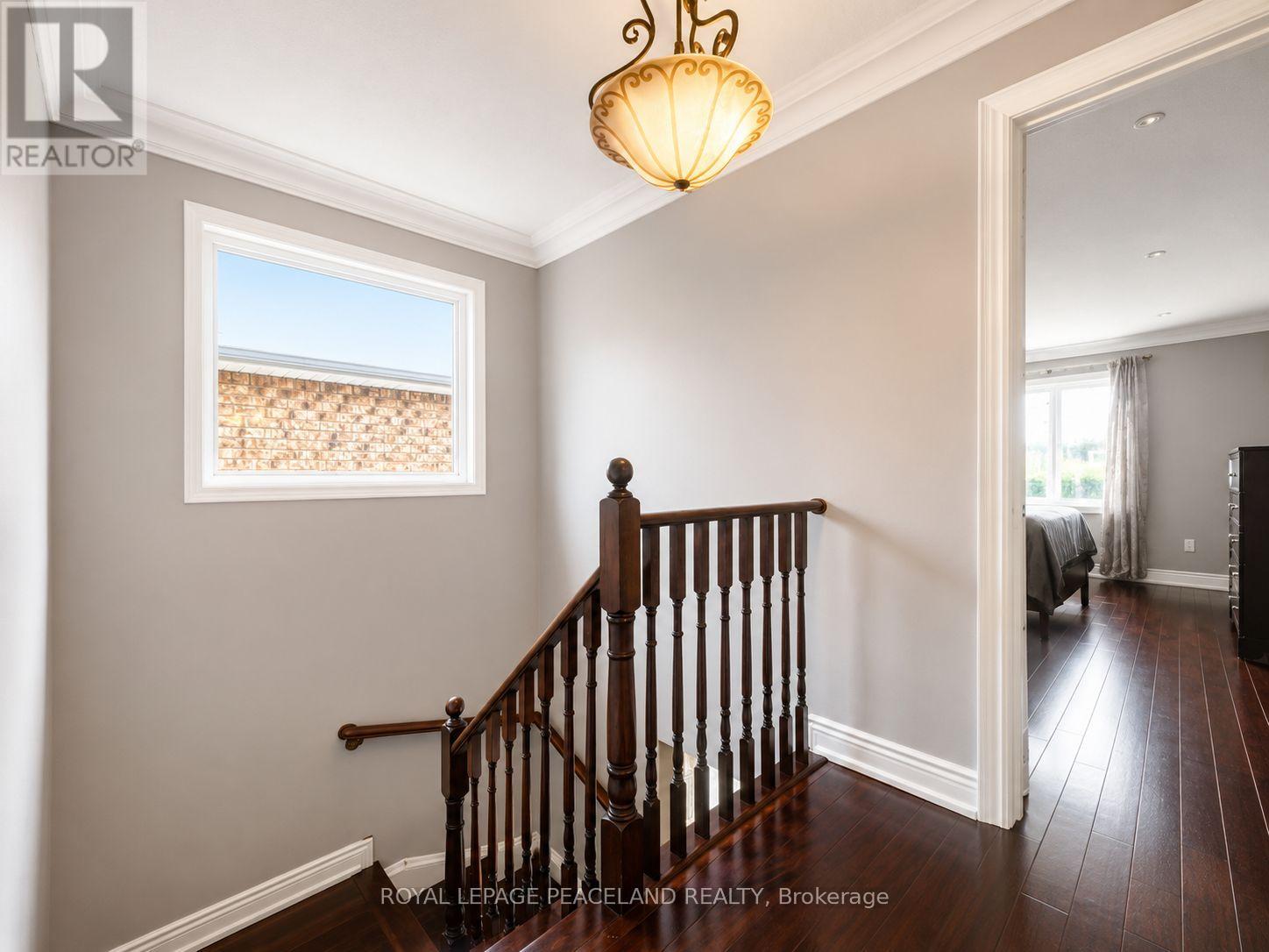 65 Tanglemere Crescent, Brampton, Ontario  L7A 1R9 - Photo 6 - W13218650