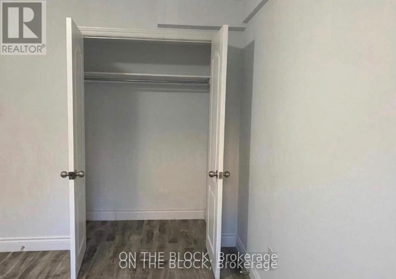 362 North Park Blvd Boulevard, Oakville, Ontario  L6M 1L4 - Photo 11 - W13218656
