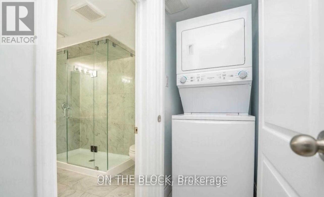 362 North Park Blvd Boulevard, Oakville, Ontario  L6M 1L4 - Photo 14 - W13218656