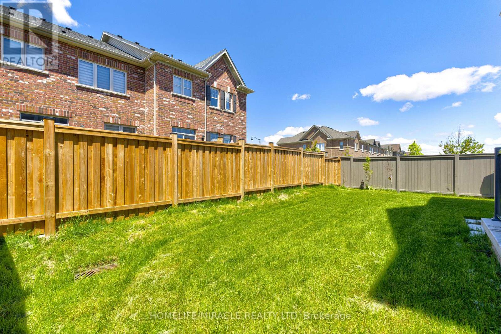 566 Brisdale Drive, Brampton, Ontario  L7A 5J4 - Photo 45 - W13218534