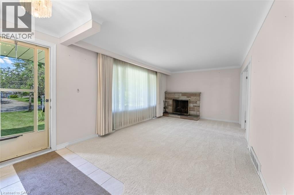 27 Mississauga Road, St. Catharines, Ontario  L2N 3K3 - Photo 4 - 40834983