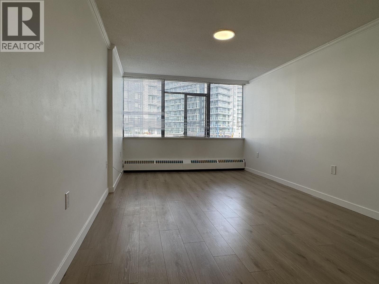 303 6651 Minoru Boulevard, Richmond, British Columbia  V6Y 1Z2 - Photo 5 - R3128019