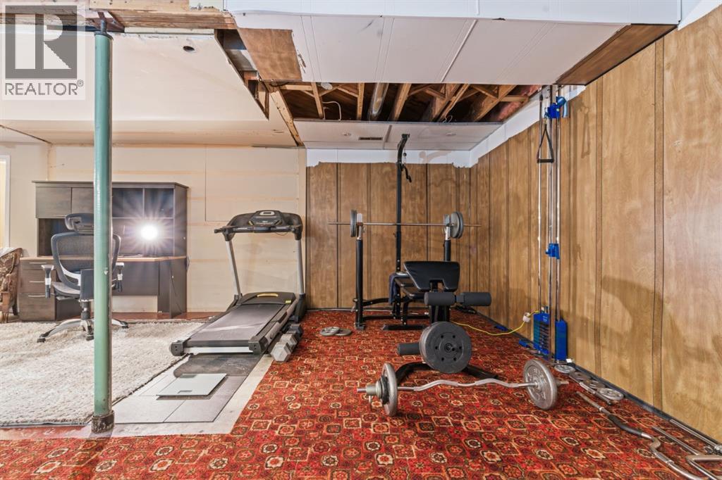 1703 110 Avenue Sw, Calgary, Alberta  T2W 0E4 - Photo 39 - A2310314