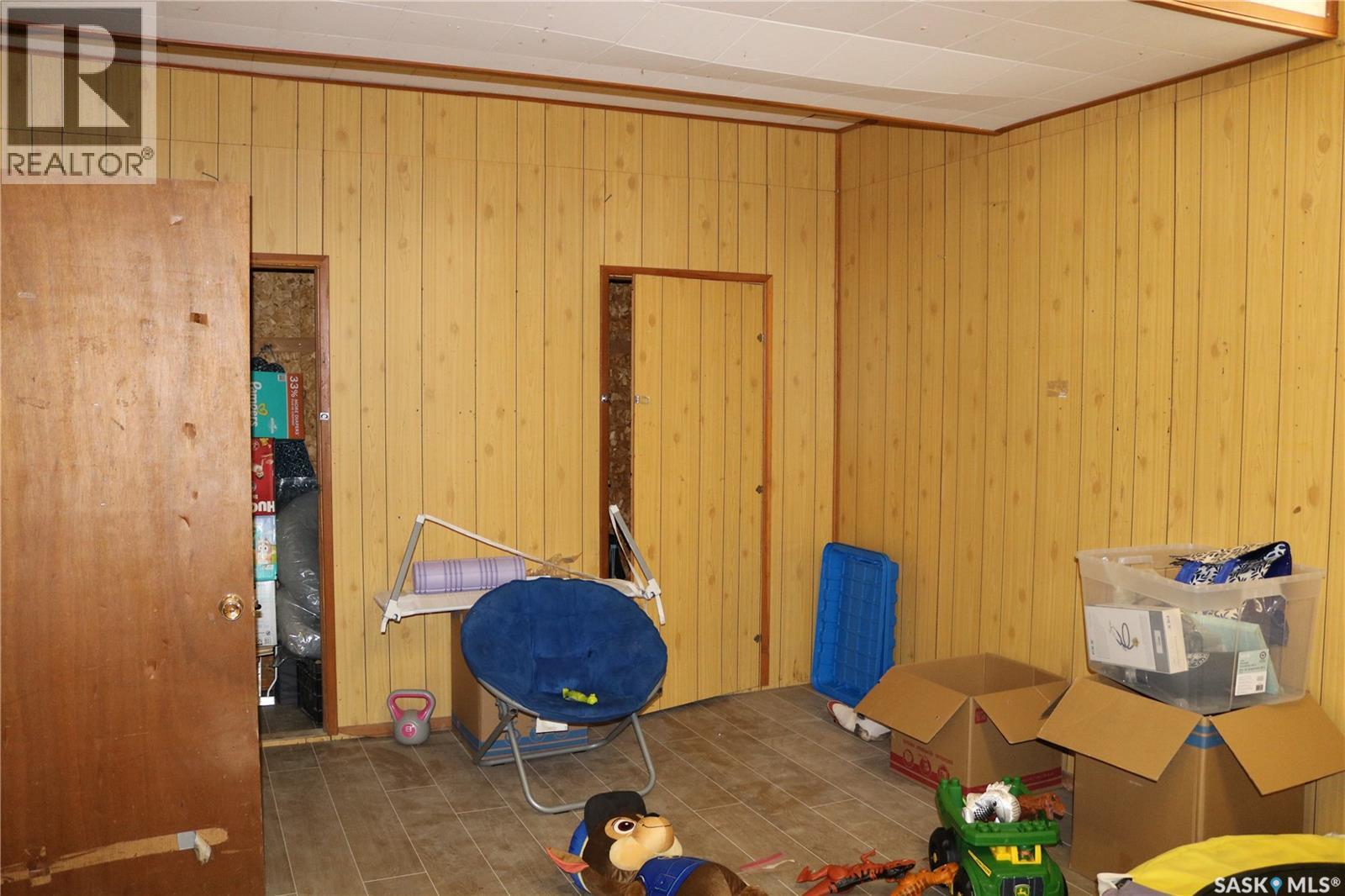 202 Main Street, Young, Saskatchewan  S0K 4Y0 - Photo 14 - SK037686