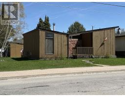 133 Memorial AVE, Dryden, Ontario