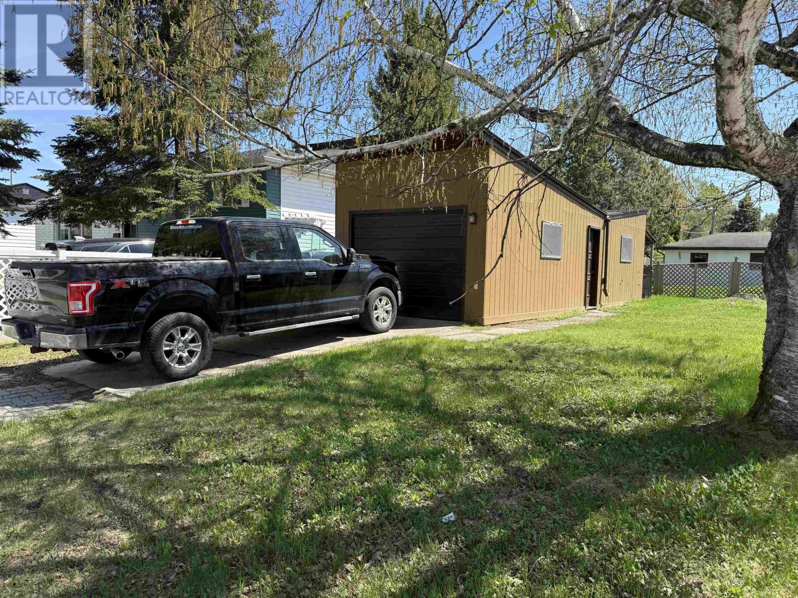 133 Memorial Ave, Dryden, Ontario  P8N 2M4 - Photo 4 - TB2601267