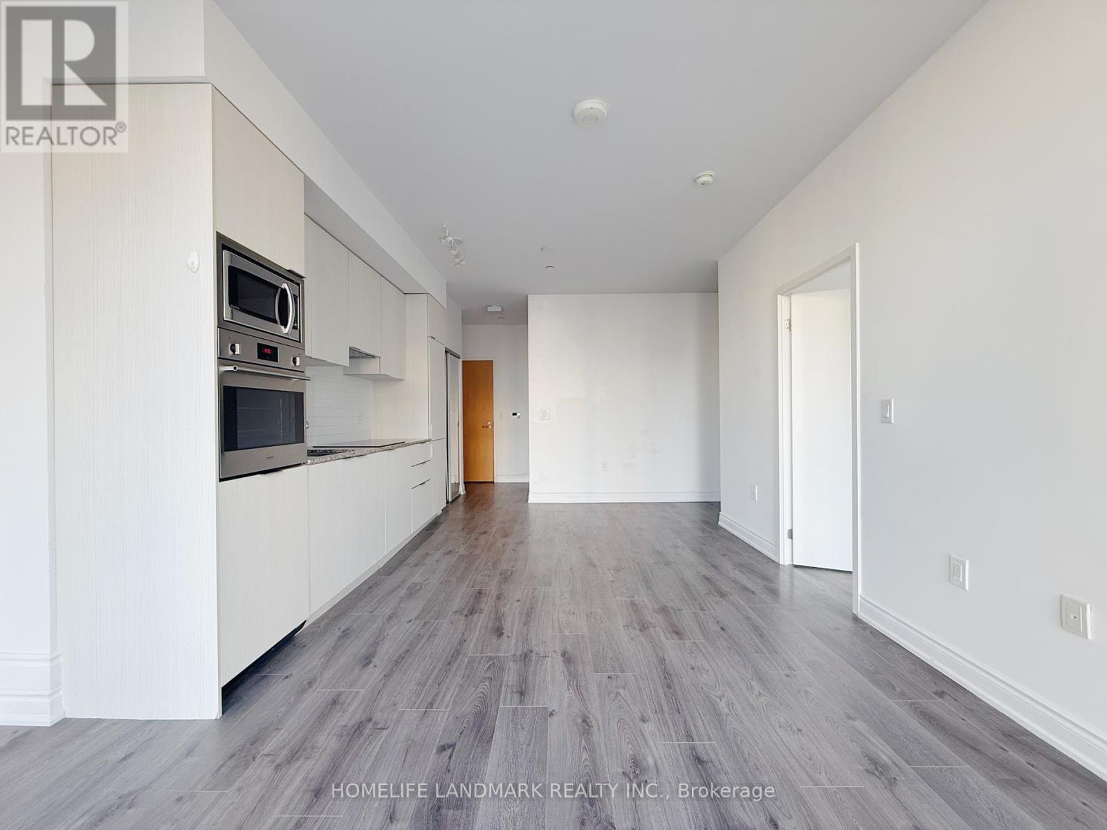 501 - 11 Wellesley Street W, Toronto, Ontario  M4Y 0G4 - Photo 2 - C13218688