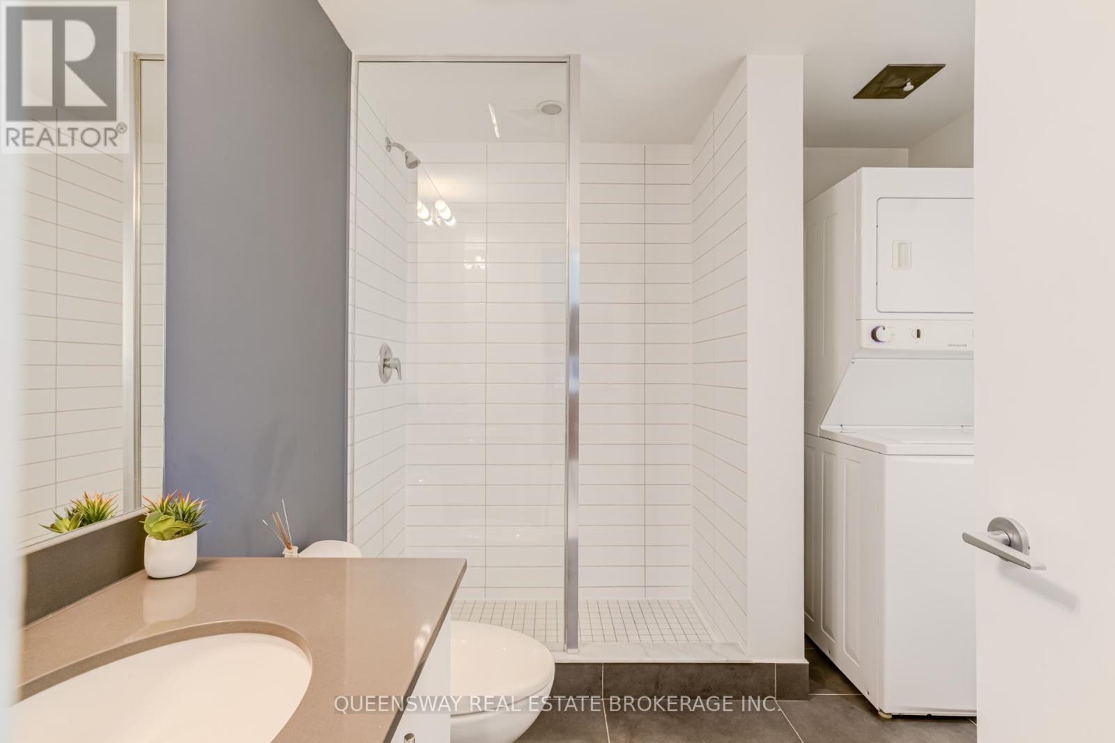 211 - 69 Lynn Williams Street, Toronto, Ontario  M6K 3R7 - Photo 12 - C13218708