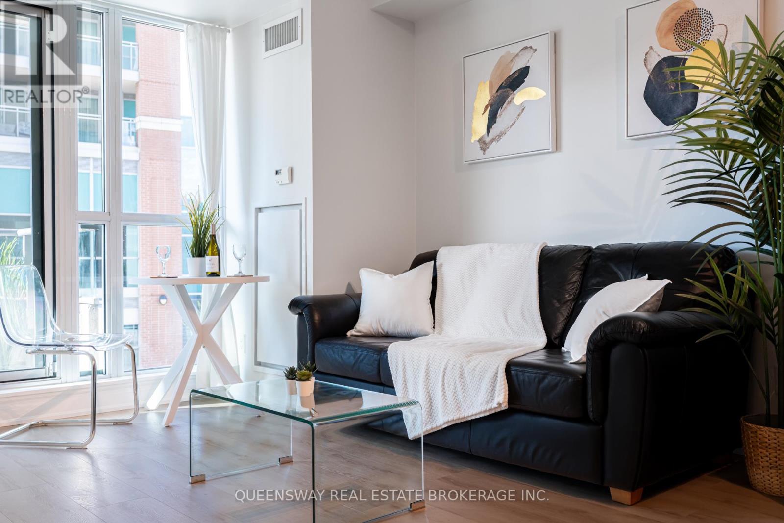 211 - 69 Lynn Williams Street, Toronto, Ontario  M6K 3R7 - Photo 6 - C13218708