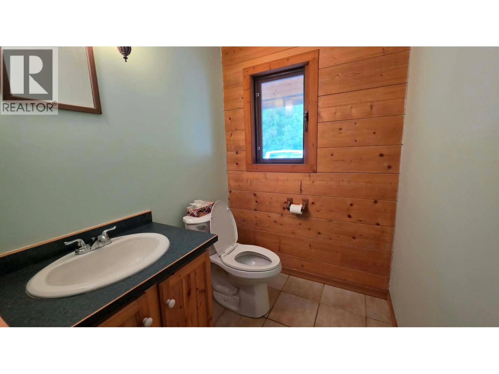 71 Byers Road, Cherryville, British Columbia  V0E 2G1 - Photo 13 - 10389522