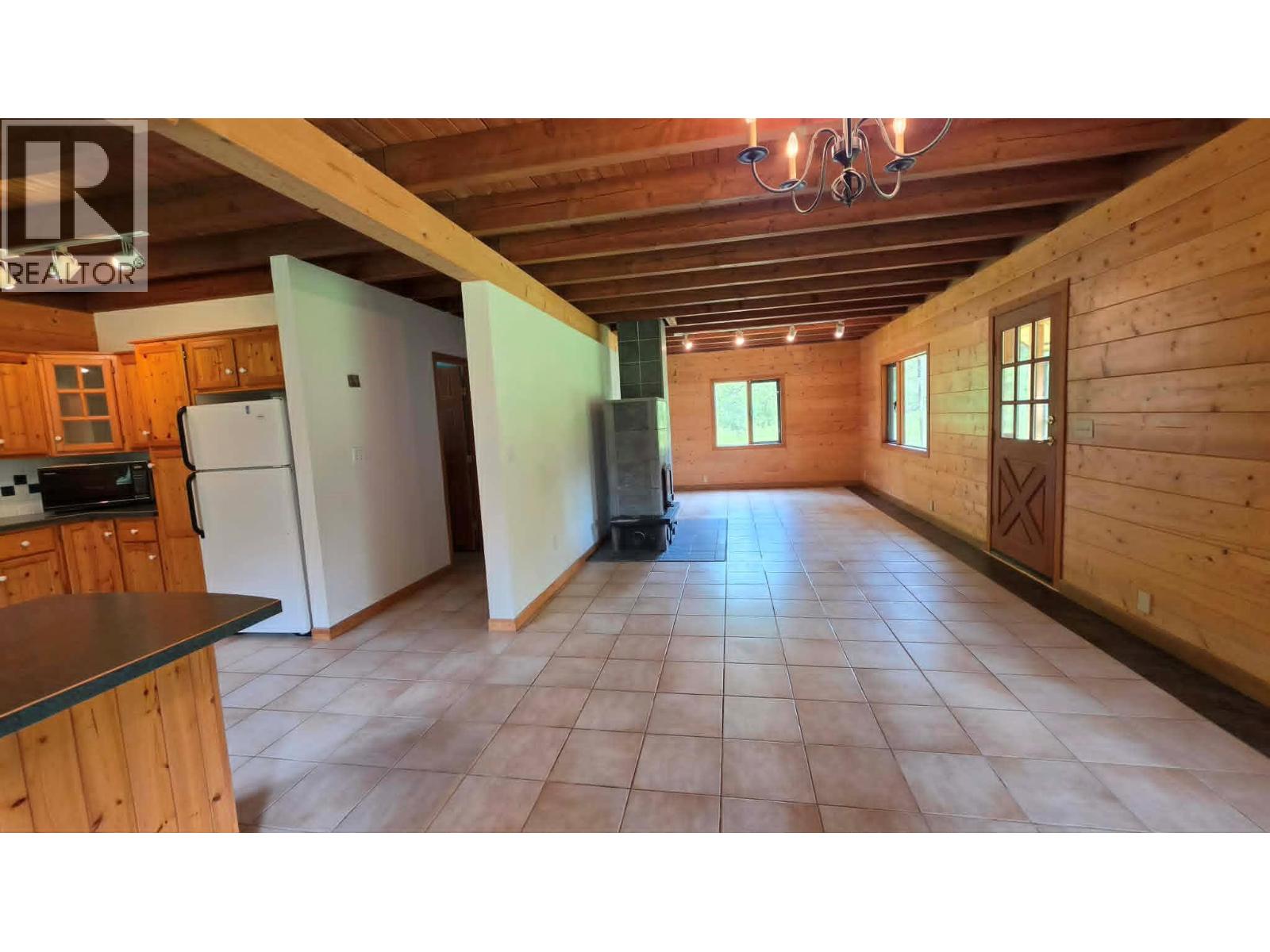 71 Byers Road, Cherryville, British Columbia  V0E 2G1 - Photo 11 - 10389522