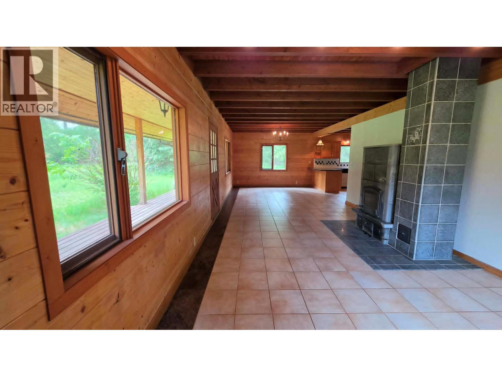 71 Byers Road, Cherryville, British Columbia  V0E 2G1 - Photo 9 - 10389522