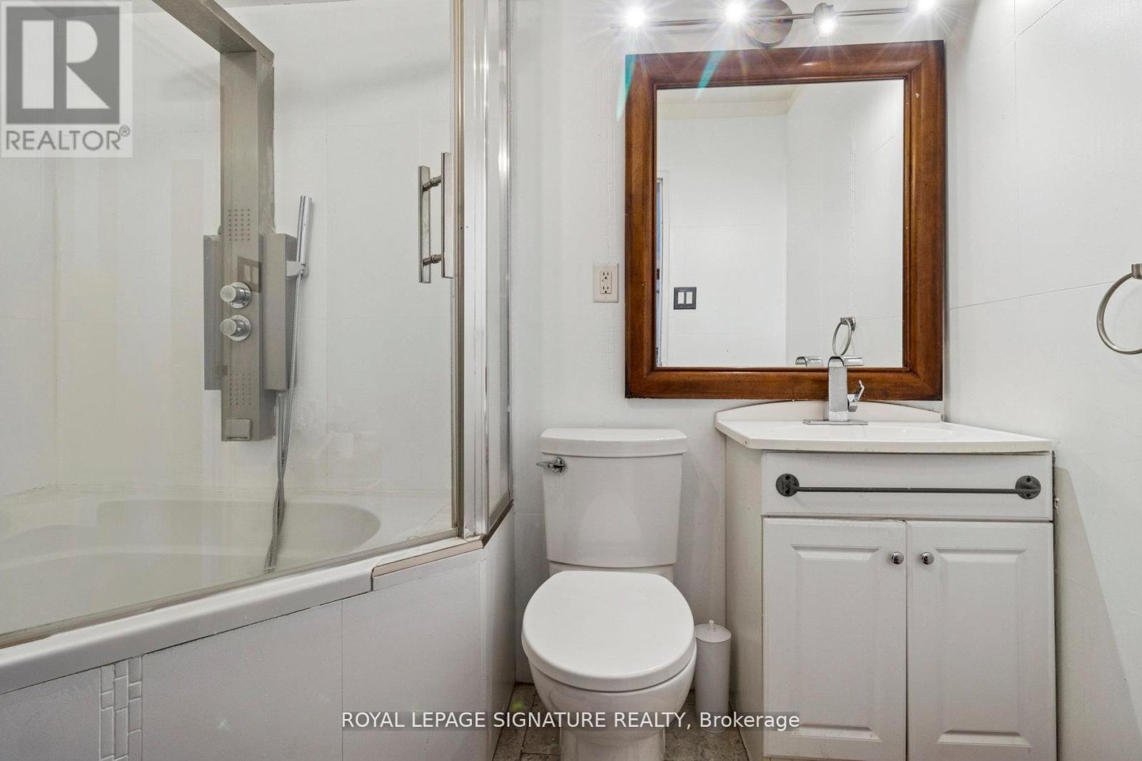 720 - 4645 Jane Street, Toronto, Ontario  M3N 2K9 - Photo 14 - W13218710