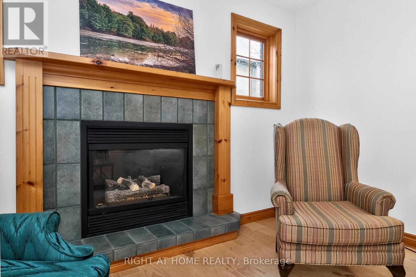 77 Cambridge Street, Penetanguishene, Ontario  L9M 1G7 - Photo 13 - S13134844