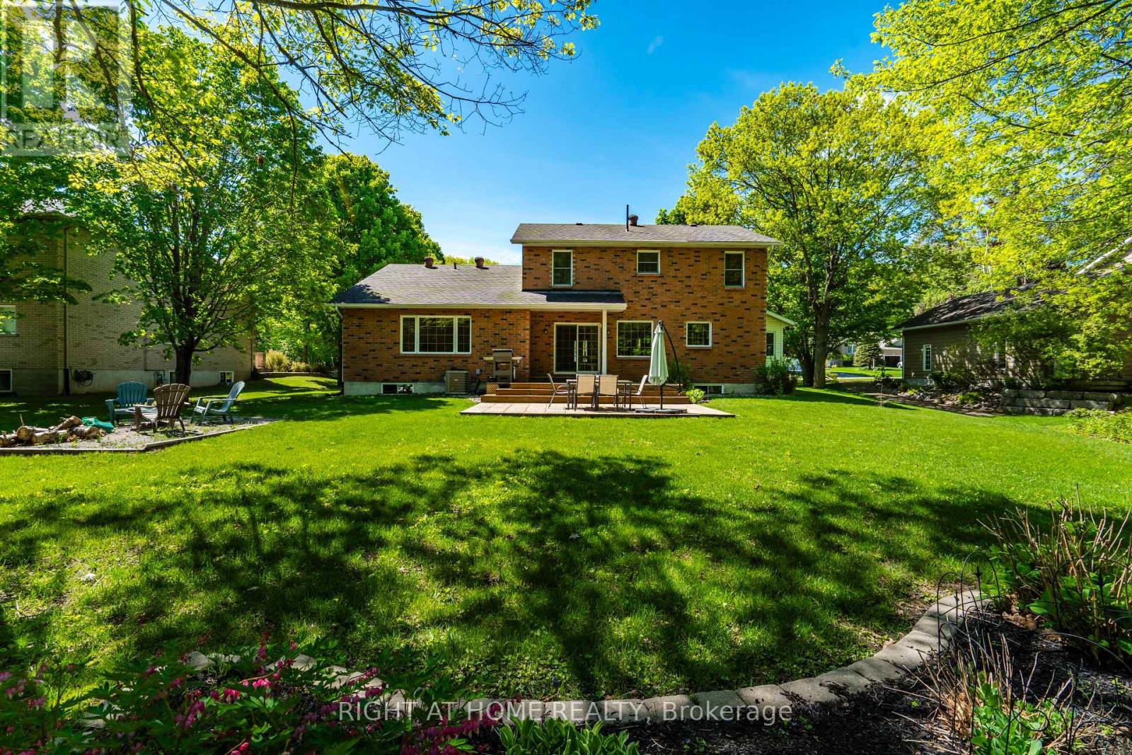 77 Cambridge Street, Penetanguishene, Ontario  L9M 1G7 - Photo 37 - S13134844