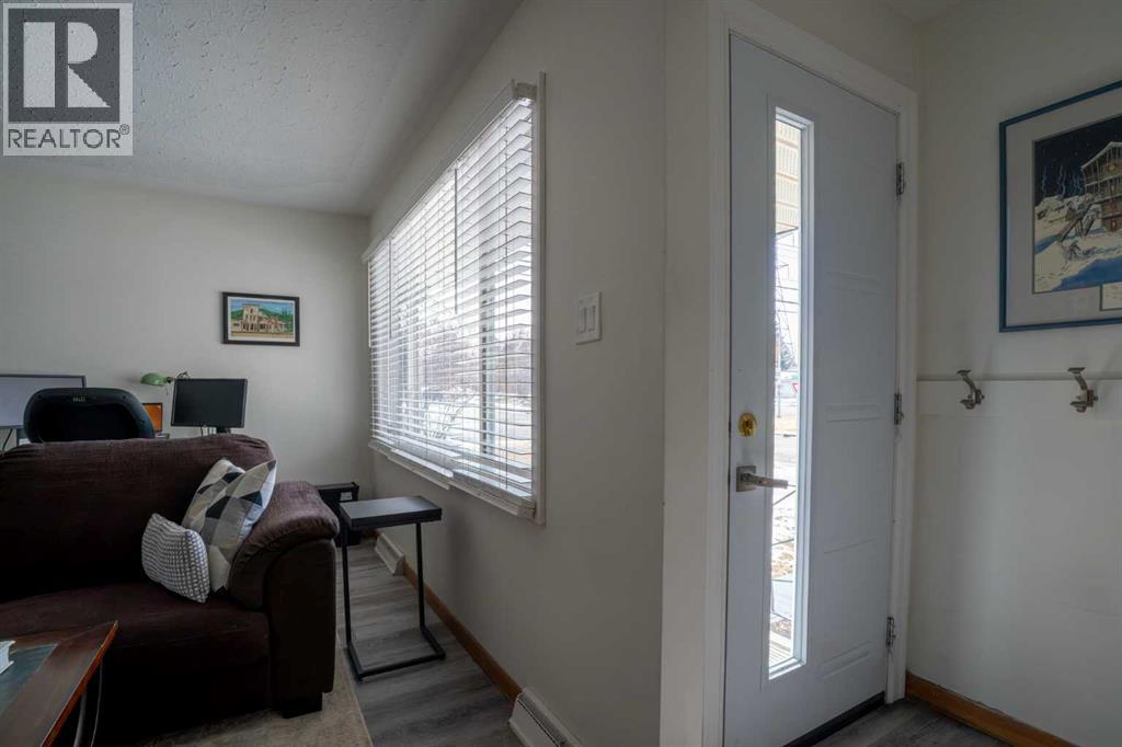 84 Waterloo Drive Sw, Calgary, Alberta  T3C 3G1 - Photo 8 - A2307089