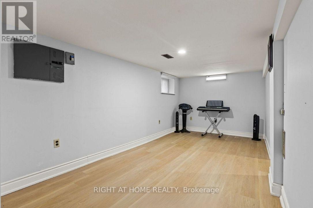 Lower - 30 Webber Avenue, Hamilton, Ontario  L8N 1W3 - Photo 6 - X13218690