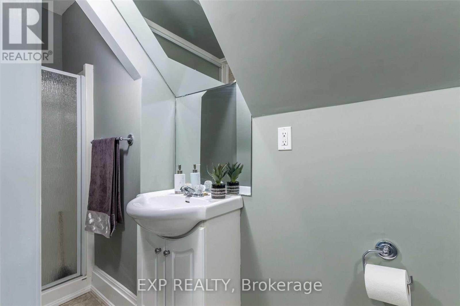 97 Ontario Avenue, Hamilton, Ontario  L8N 2X1 - Photo 8 - X13218706