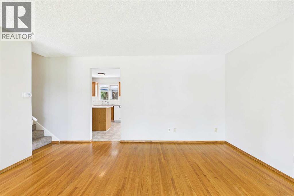 3840 Brooklyn Crescent Nw, Calgary, Alberta  T2L 1H2 - Photo 9 - A2315958