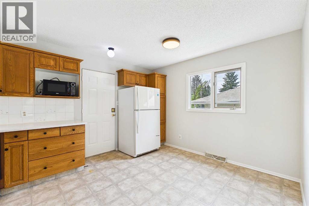 3840 Brooklyn Crescent Nw, Calgary, Alberta  T2L 1H2 - Photo 14 - A2315958