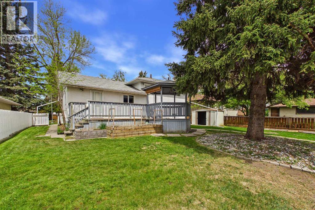 3840 Brooklyn Crescent Nw, Calgary, Alberta  T2L 1H2 - Photo 31 - A2315958